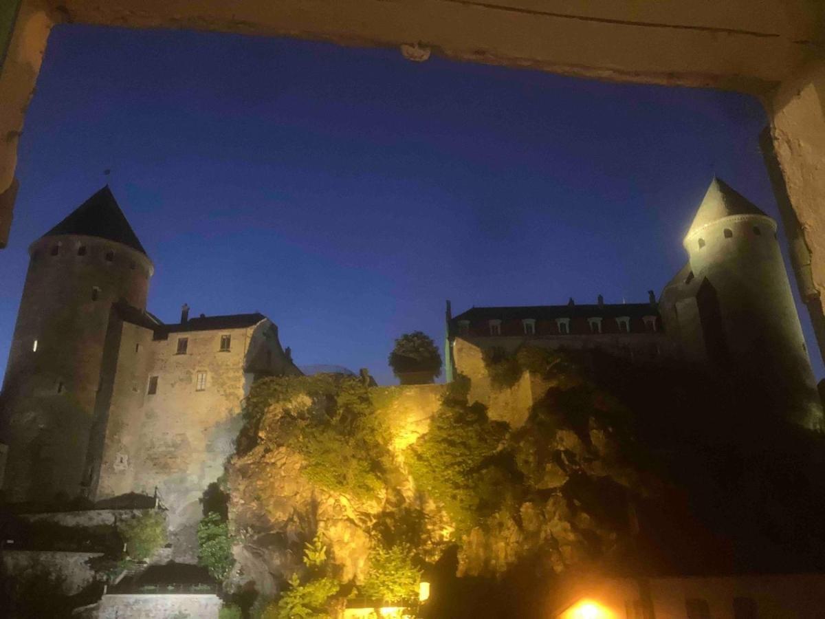 Villa Grande Maison A Semur En Plein Coeur Historique Exterior foto
